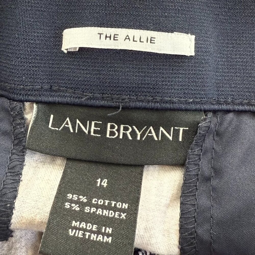 LANE BRYANT The Allie Cropped Pants Sz 14 Cotton‎ Blend Thick Elastic Waist Band - Picture 2 of 13